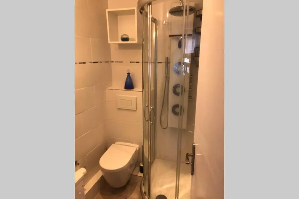 La Petite Oasis, Newly Renovated Apartment Toulon France