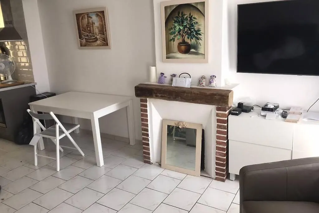 La Petite Oasis, Newly Renovated Apartment Toulon