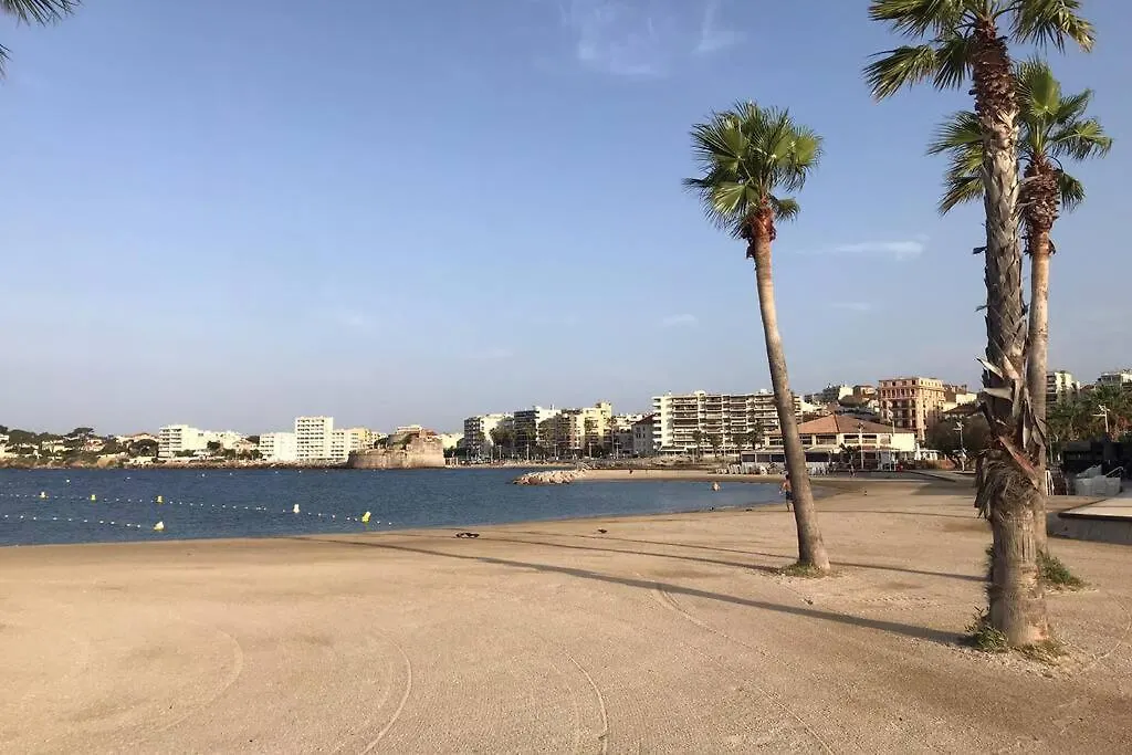La Petite Oasis, Newly Renovated Apartment Toulon